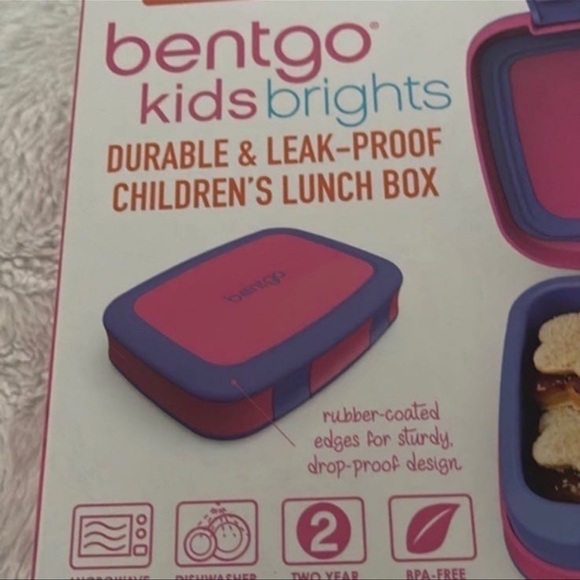 Bentgo Kids Durable & Leak-Proof Lunch Box In a right Pink/Purple - Picture 5 of 11